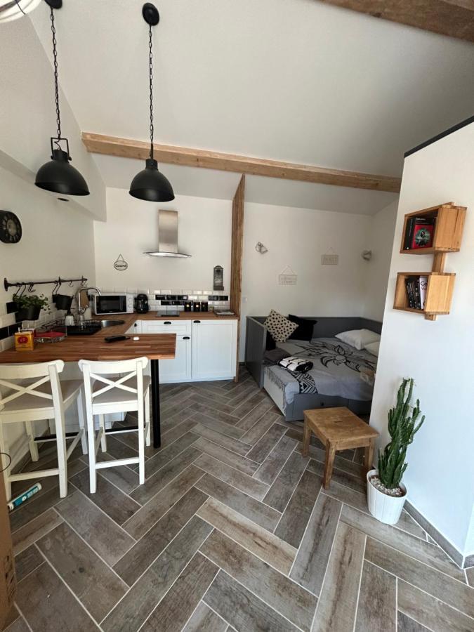Charmant Studio Dans Villa - Jardin Privatif . La Seyne-sur-Mer Eksteriør bilde